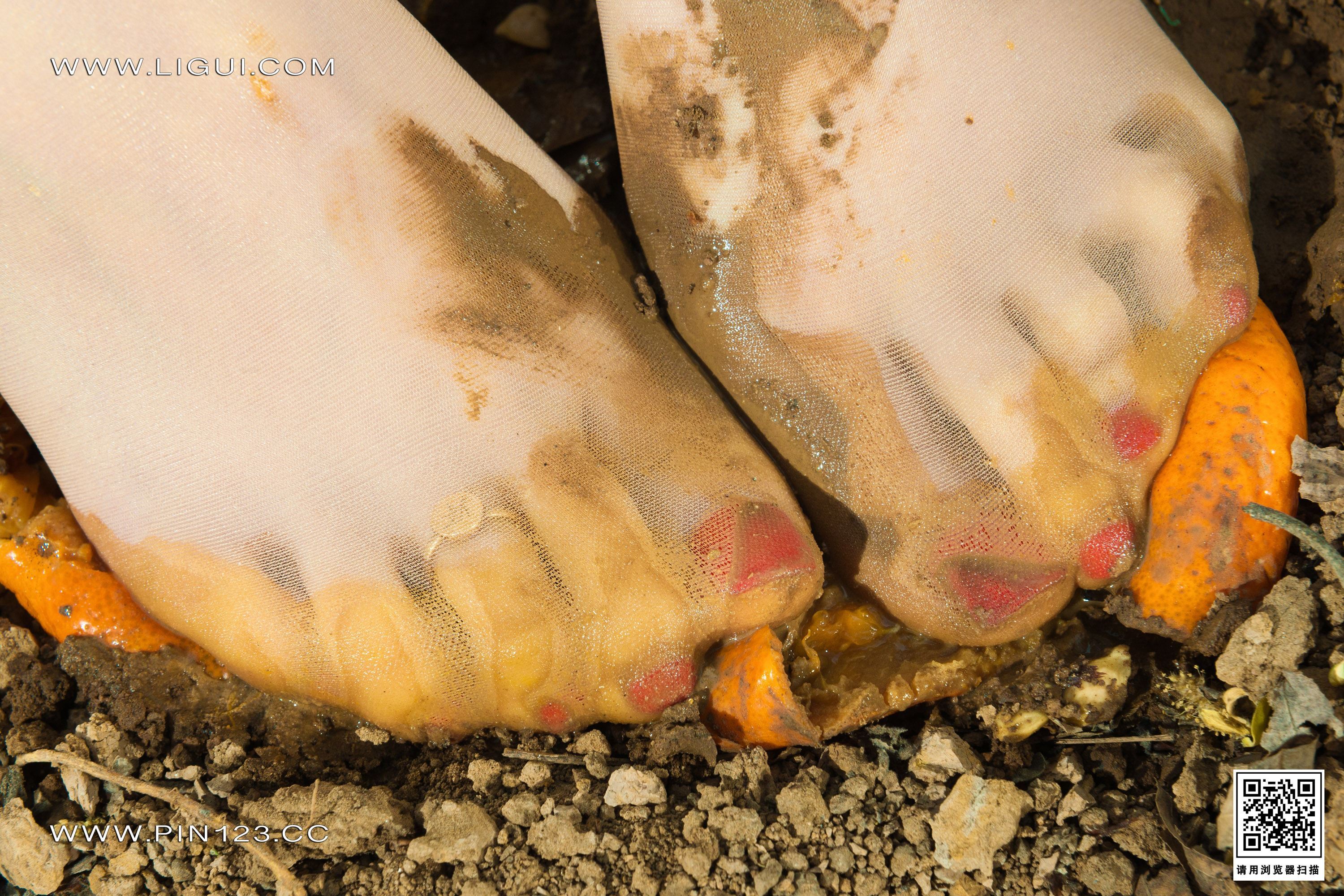 Ligui丽柜  2023.04.10 《野外柑丝》 心心